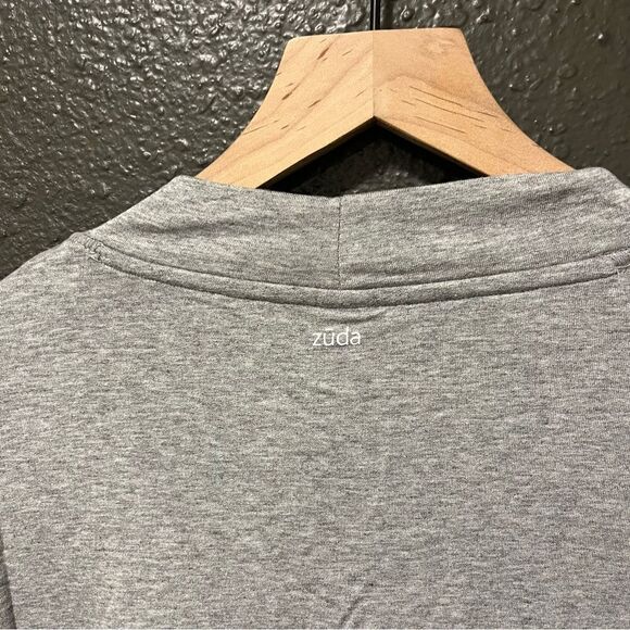 NWOT Zuda Heather Grey Z-Knit Surplice Layering Top - Picture 8 of 11